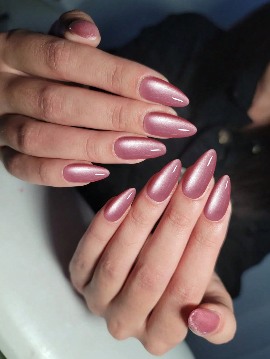 24Pcs/Set Y2K Aesthetic Pink Crystal Cat Eye Press on Nails Long Almond Red Cat Eye Acrylic False Nails ,Contain 1Pc Jelly Glue and 1Pc Nail File,Suitable for Woman & Girl Daily Wear Rave Party Use Nail Supplies Nails