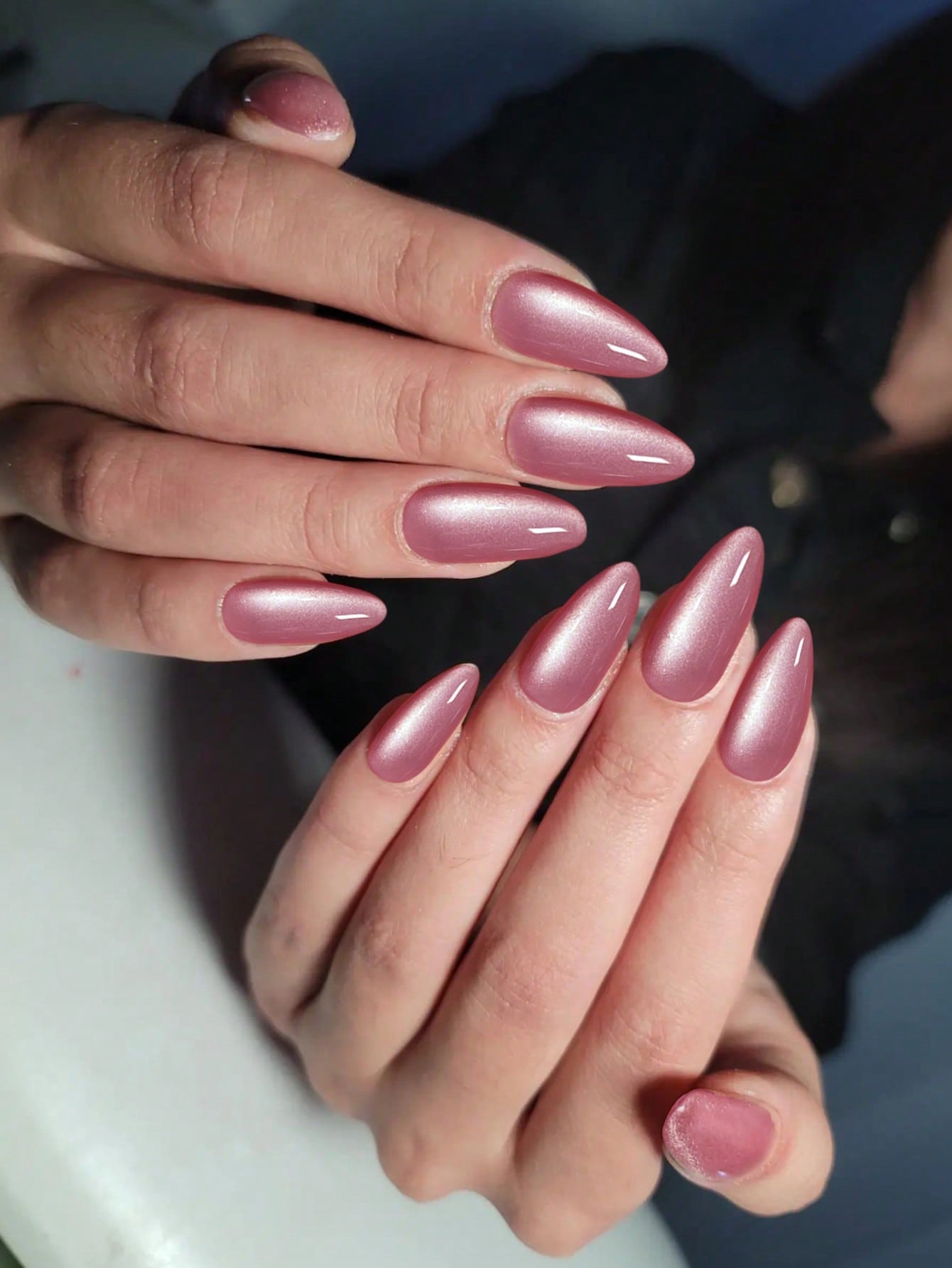 24Pcs/Set Y2K Aesthetic Pink Crystal Cat Eye Press on Nails Long Almond Red Cat Eye Acrylic False Nails ,Contain 1Pc Jelly Glue and 1Pc Nail File,Suitable for Woman & Girl Daily Wear Rave Party Use Nail Supplies Nails